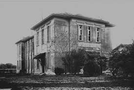 HOSPITAL 
